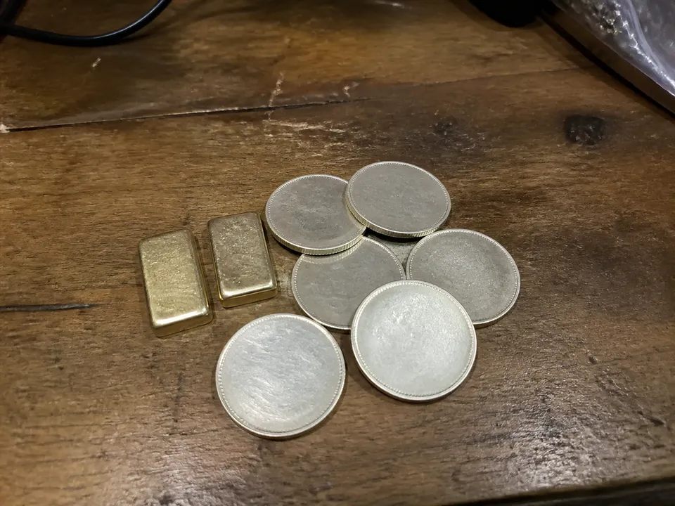 Informal countertop example of bullion