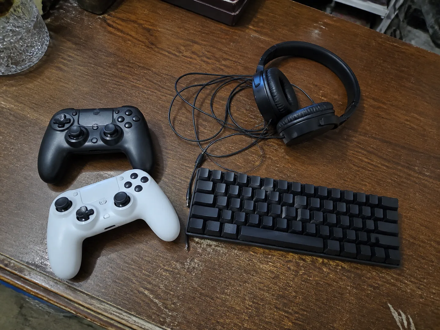 Illustrative example: gaming accessories